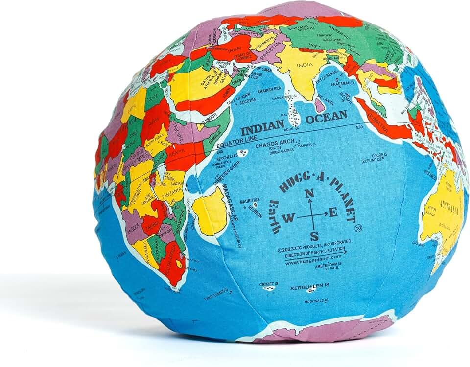 Classic Earth HUGG-A-PLANET | The Original Soft & Huggable Planet Earth | 600 Places Labeled | Educational Toy for Kids 3+, Teens, Adults, Teachers, and Parents